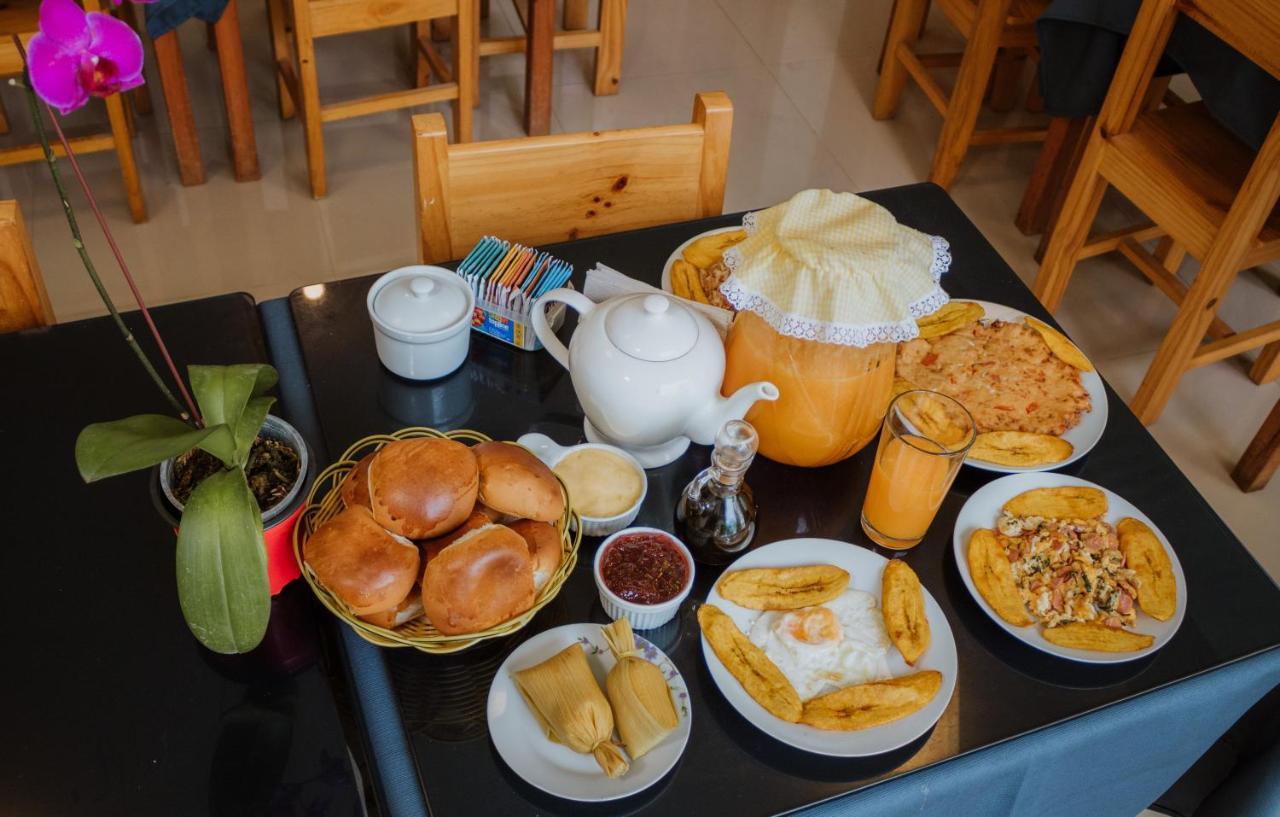 Residencial Marina House Hotel Tarapoto Bagian luar foto