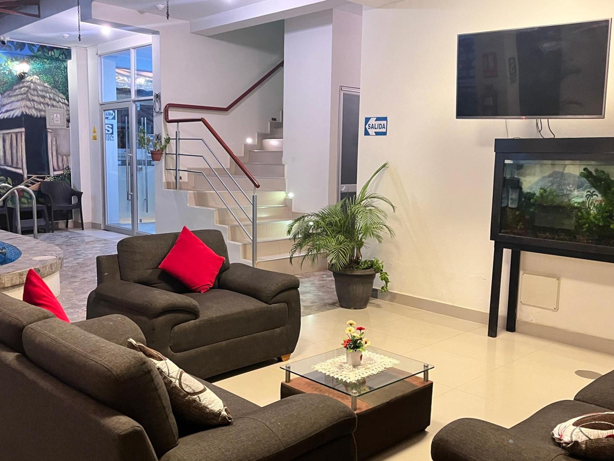 Residencial Marina House Hotel Tarapoto Bagian luar foto